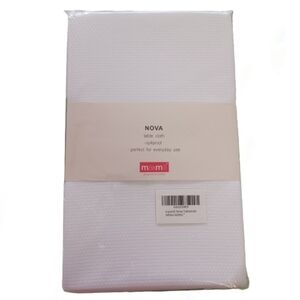 MAXMILL Nova Tablecloth Spillproof White Polyester 60 x 60 Square Kitchen Dining